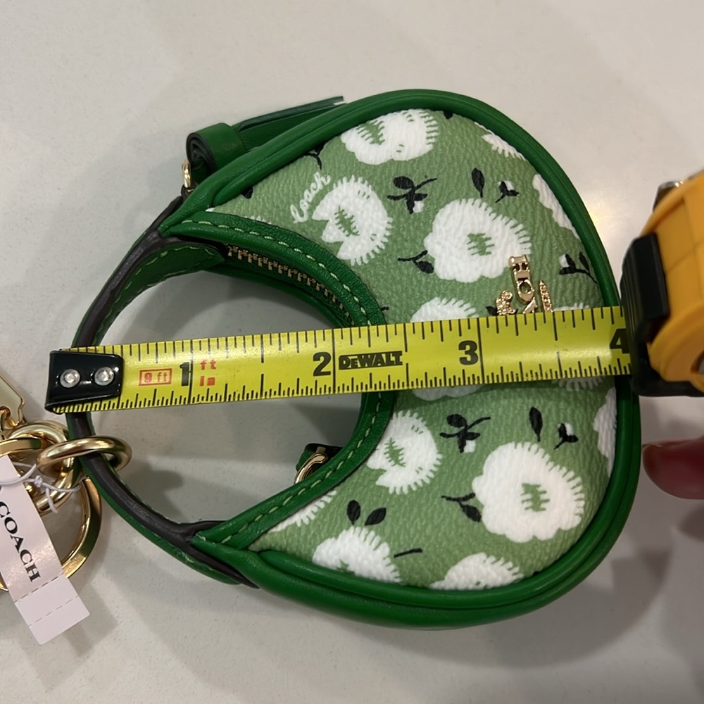 💚Cute. NWT COACH Mini Carmen Bag Charm. - Picture 5 of 16